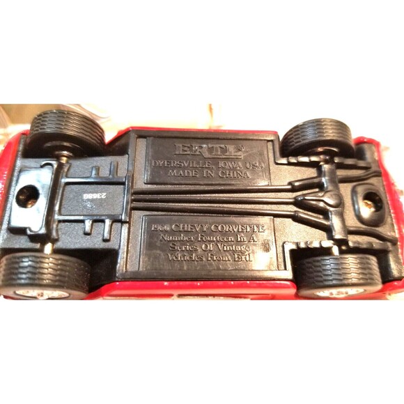 1/43 Diecast Car Lot of 4 ERTL 60 Chevy Corvette/57 Chevy/52 Caddy/59 Cab - Picture 10 of 10